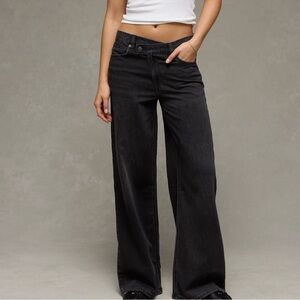 Women's Black Wide-Leg Jeans